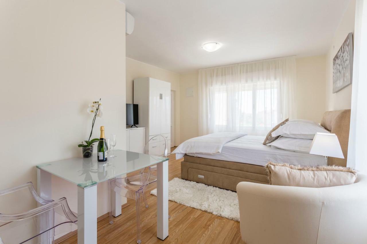 Mise Luxury Apartments Kaštela Zewnętrze zdjęcie